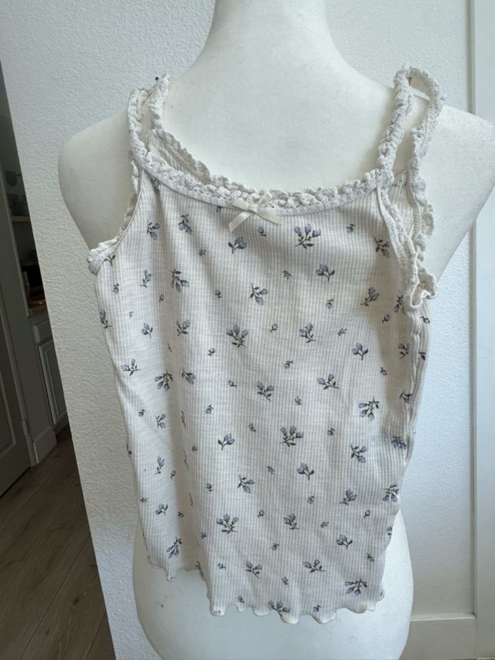 H&M Cream Ribbed Cami with Blue Floral Print